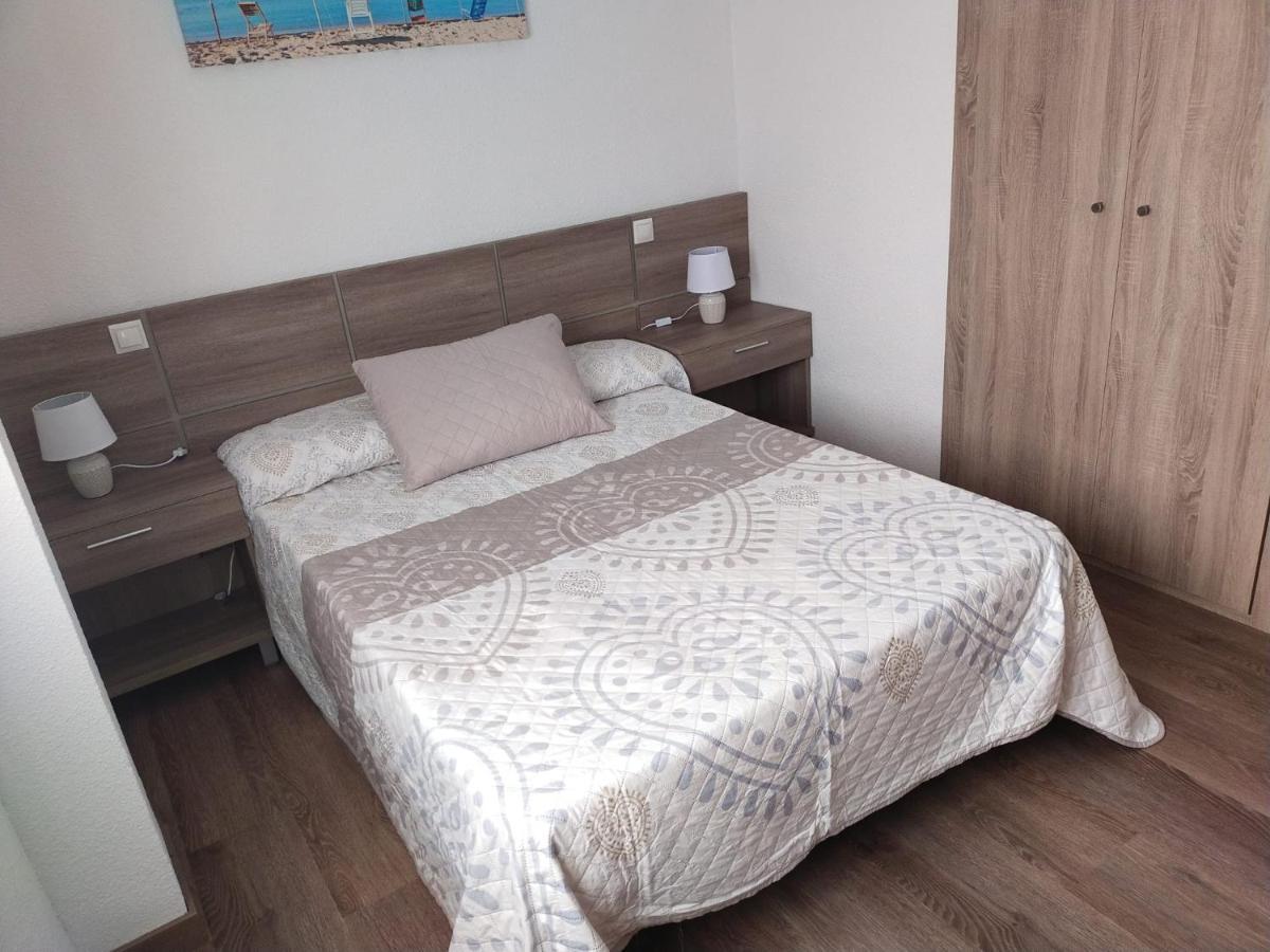 Ferienwohnung Apartamento A 100M De La Playa Tavernes de la Valldigna Exterior foto