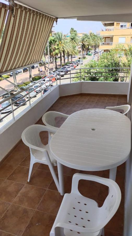 Ferienwohnung Apartamento A 100M De La Playa Tavernes de la Valldigna Exterior foto